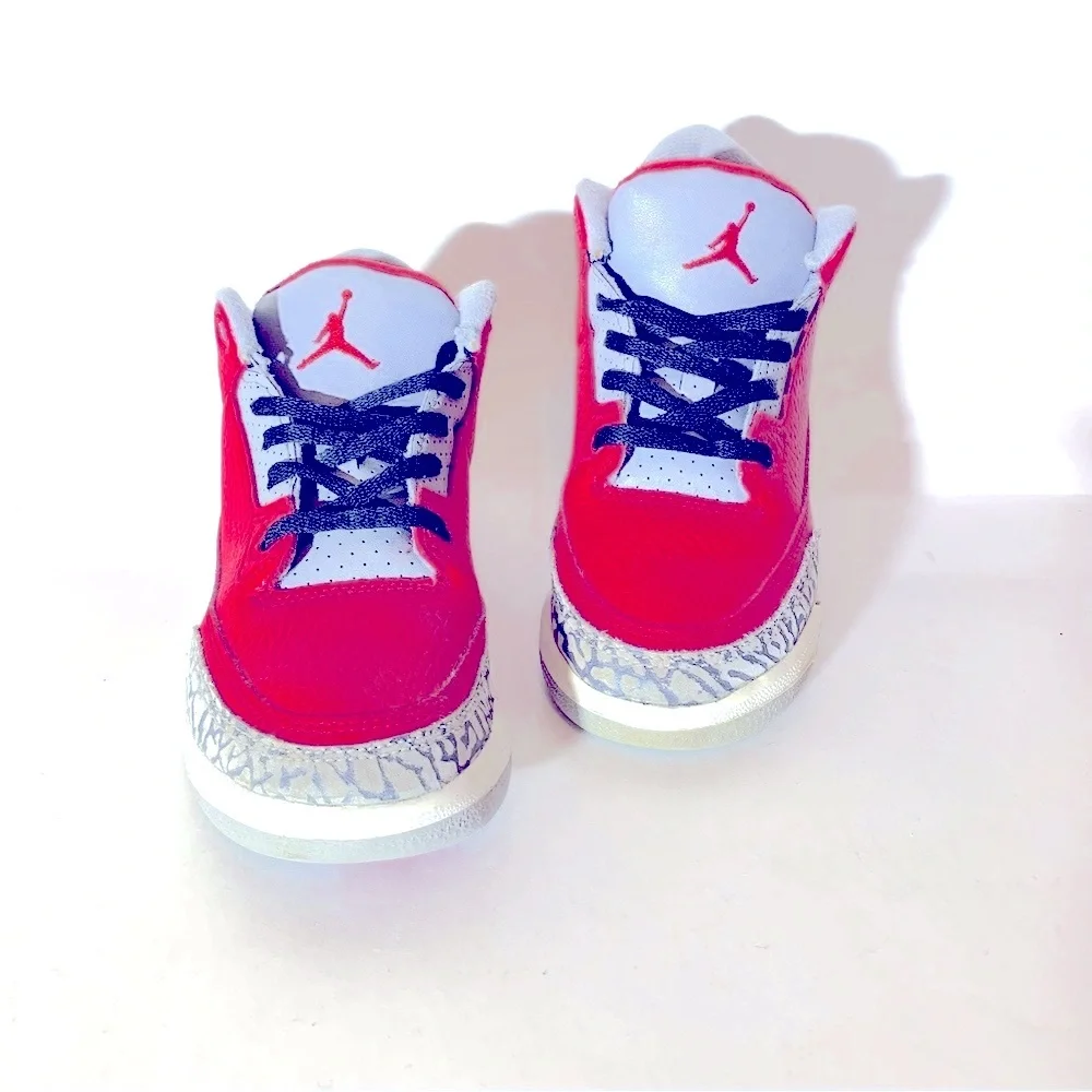 Jordan 3 Retro Fire Red